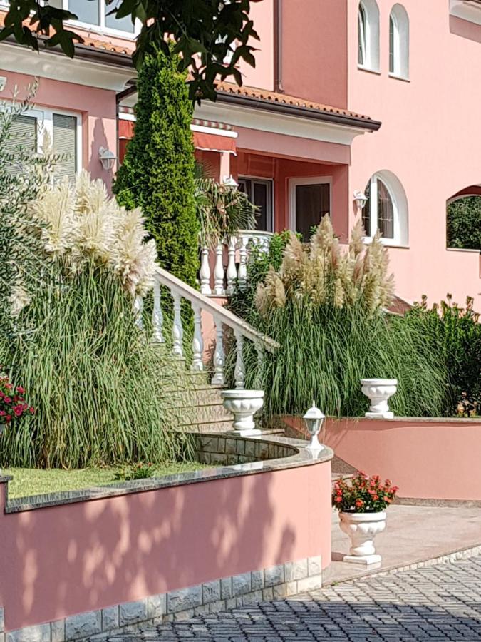 Villa Chiara Krnica Exterior foto